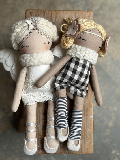 Ebook: Sewing Rag Dolls - A comprehensive beginner's guide